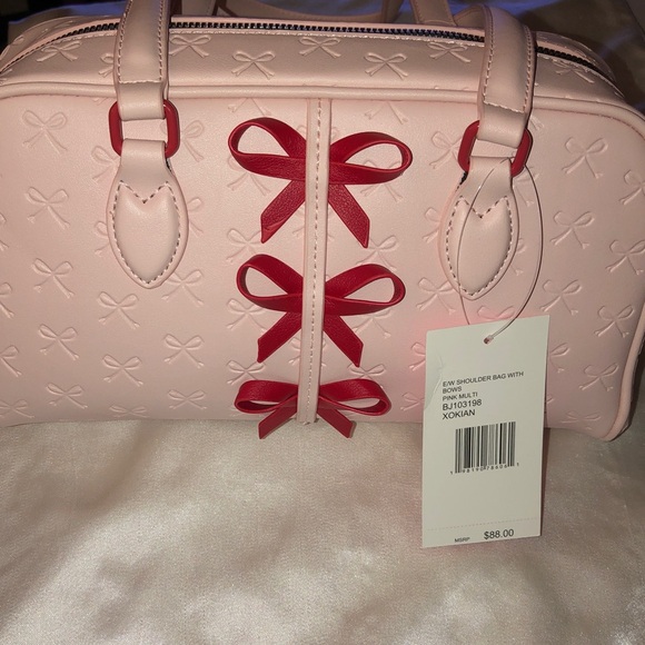 Betsey Johnson Pink Multi E/W Shoulder Bag With Embossed Bows & Red Bows NWT - Picture 13 of 16
